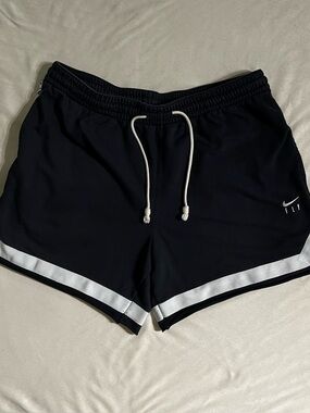 Nike Shorts Cotton Fly Basketball Training Size 2XL Summer Festival Running